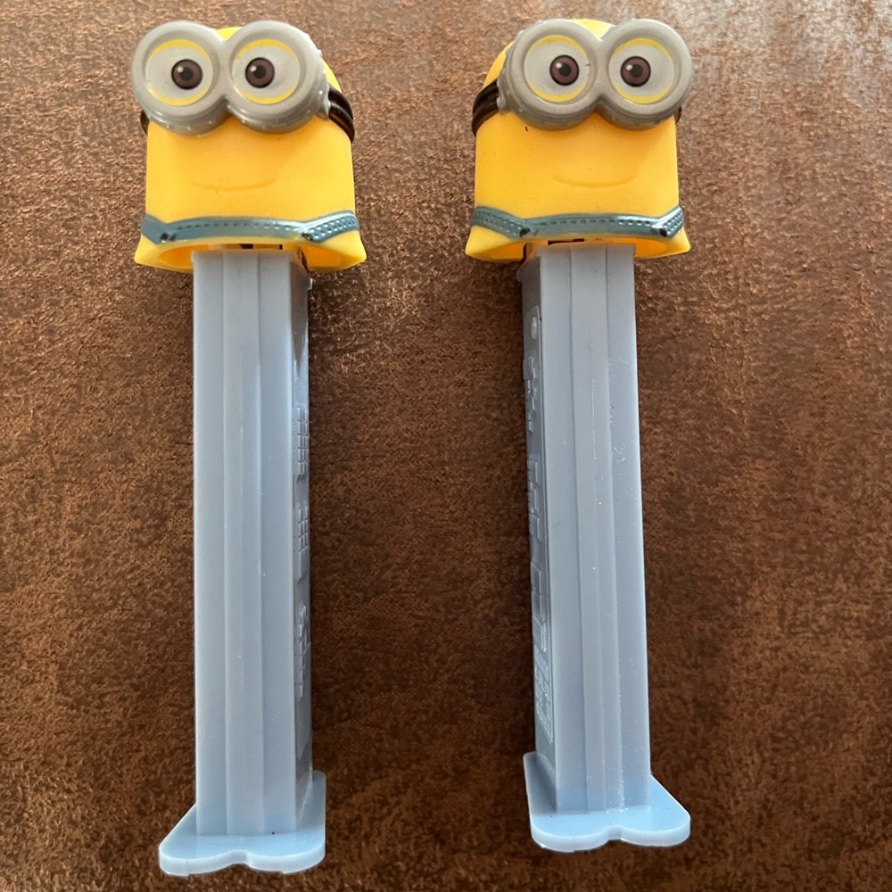 2 Minion Pez Candy Dispensers Despicable Me Collectible